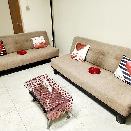 Kot Nu - Beach Themed Apartment - 3 Mins Walk From The Sea Flic-en-Flacq Eksteriør billede