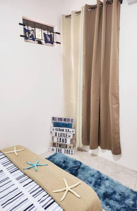 Kot Nu - Beach Themed Apartment - 3 Mins Walk From The Sea Flic-en-Flacq Eksteriør billede