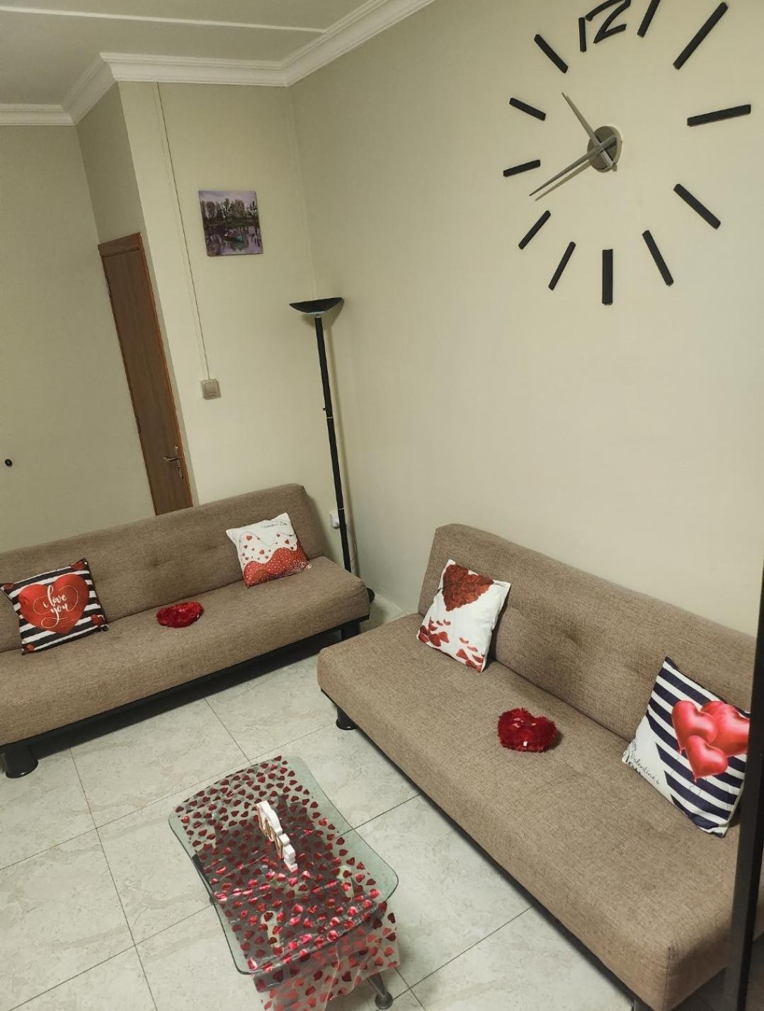 Kot Nu - Beach Themed Apartment - 3 Mins Walk From The Sea Flic-en-Flacq Eksteriør billede